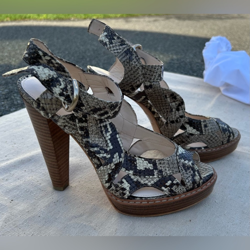 VINTAGE COACH snakeskin leather chunky wooden heel sandal. Size 7 - Picture 3 of 13